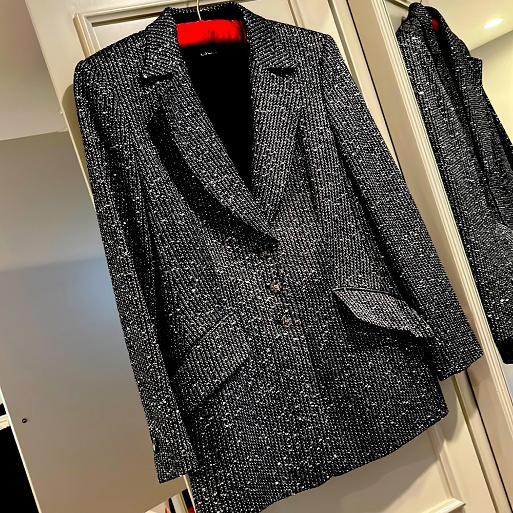 STUNNING ESCADA JACKET sequins wool black silver w gold crackle buttons. A STEAL